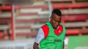 أولمبي الشلف ينفي مفاوضات الأهلي مع أشرف عبادة ويؤكد استمراره في الفريق 1